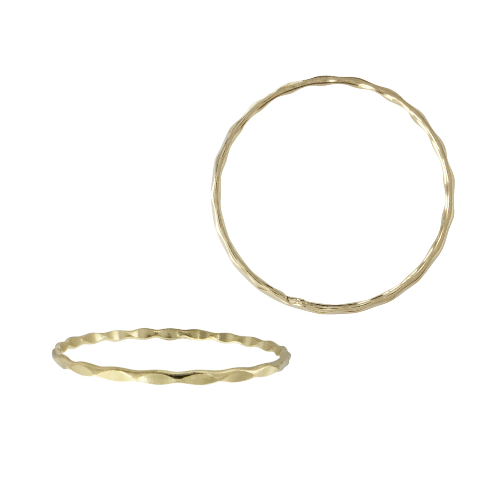 14K Gold Yellow Size 4 Matte-Finish Hammered Stacking Ring